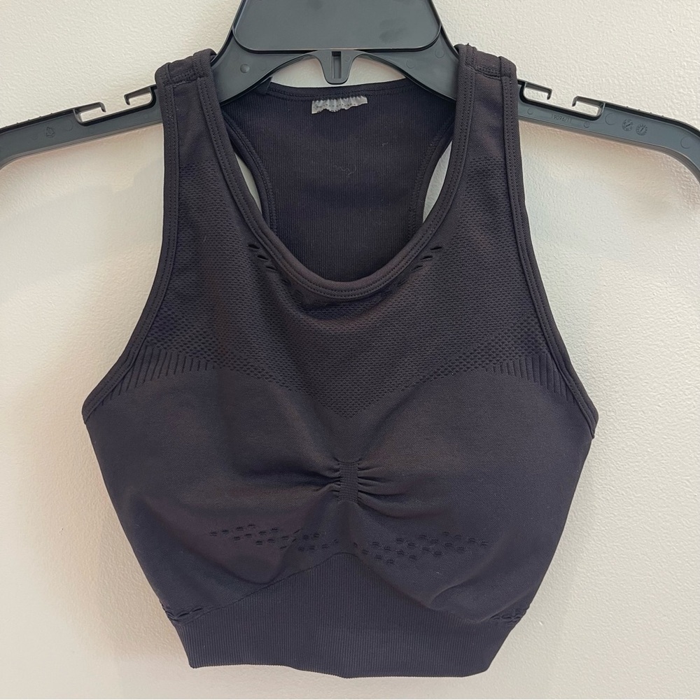 GymShark Sports Bra Women XS per Measurements No label Black - Picture 1 of 9